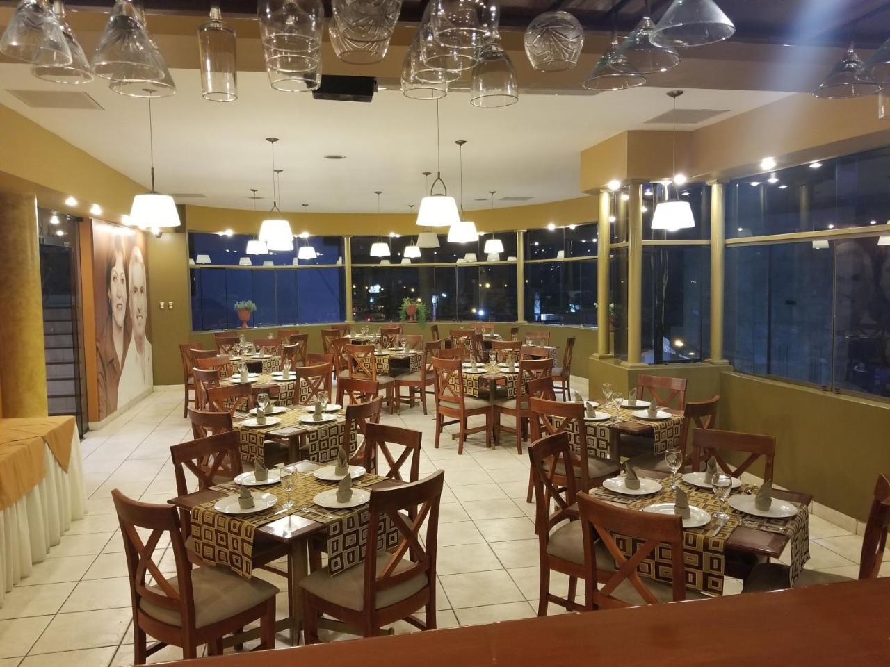 Hotel El Brujo La Merced 特鲁希略 外观 照片